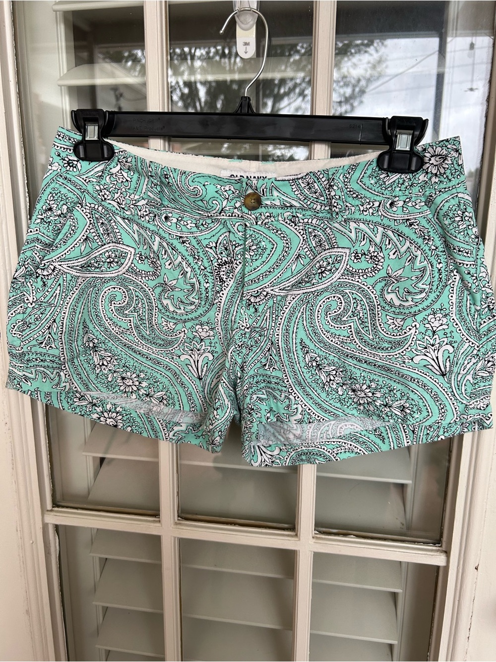 Old Navy Mint Paisley Bermuda Shorts